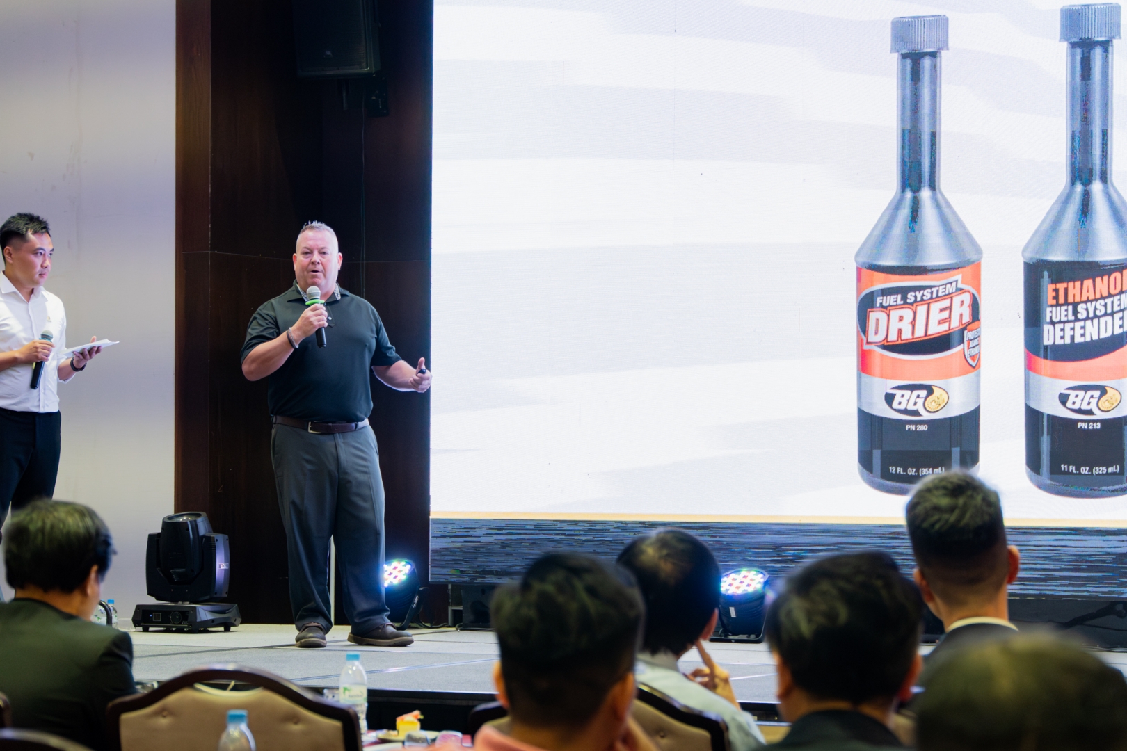 https://vnpetro.com.vn/public/media/tin-tuc/tin_tức_vnpetro/bgconnect2025/1.jpg